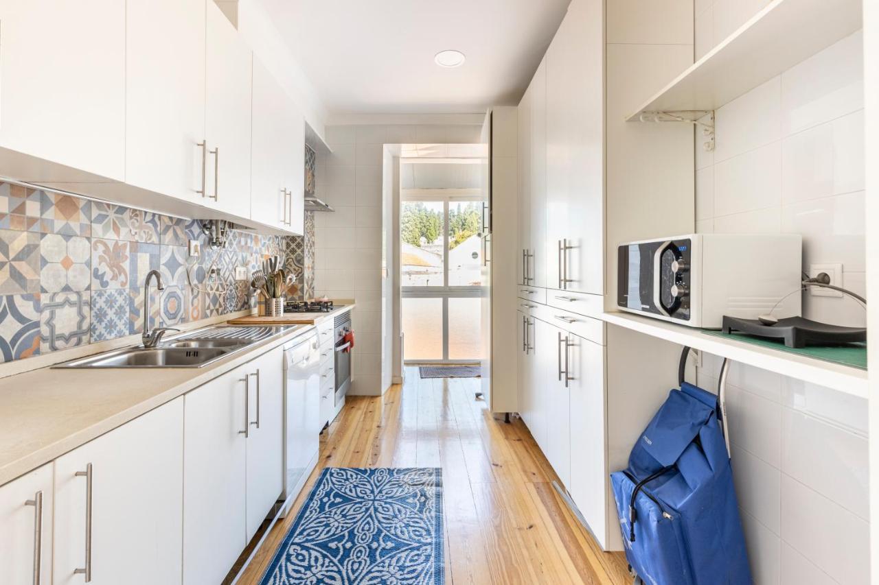 Comfy 3 Bedroom Apartment Campo De Ourique Lisboa Dış mekan fotoğraf
